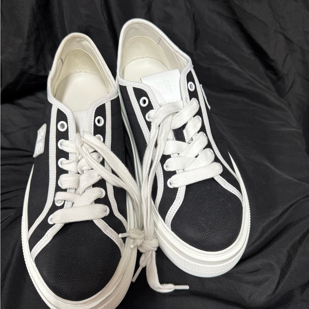 Givenchy Black and White Low-Top Athletic Shoes